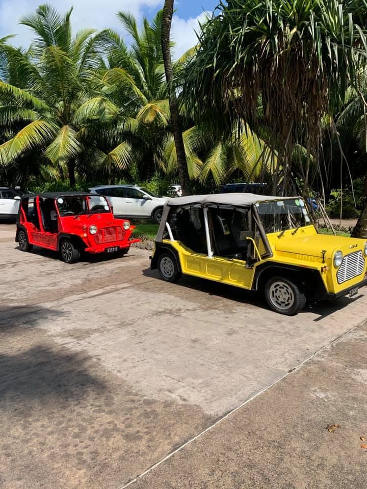 Mini Moke в аренду на Сейшелах — фото 1